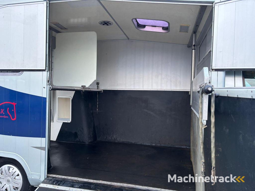 A.B.C. 2-prds Roelofs Renault wagen