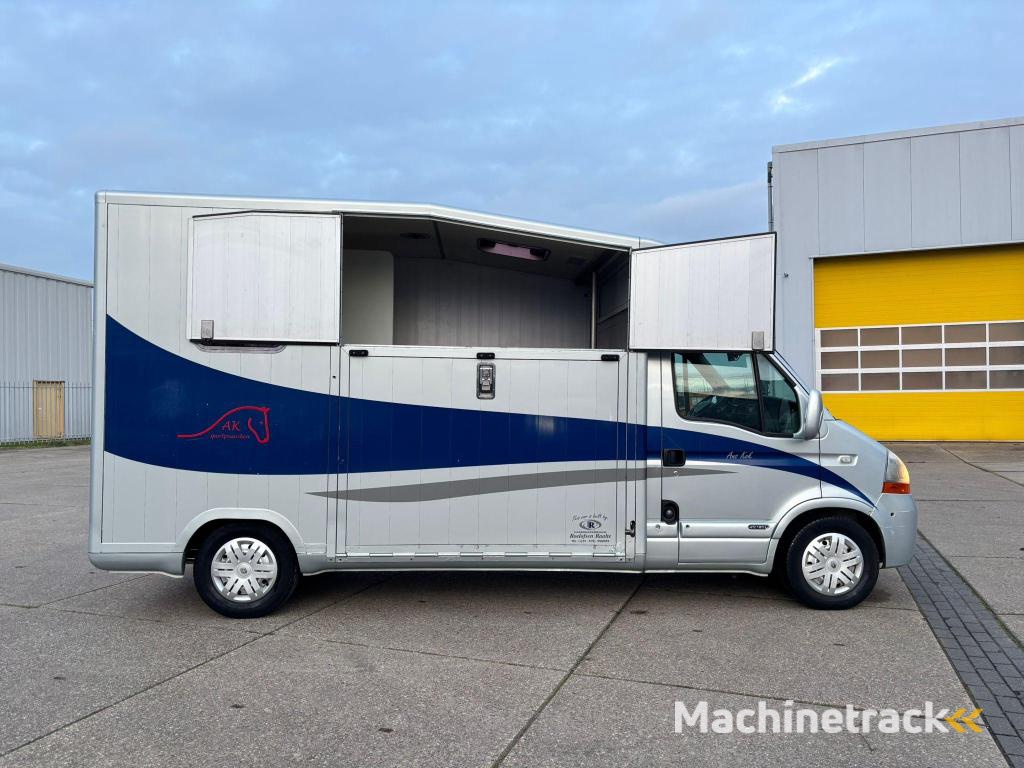 A.B.C. 2-prds Roelofs Renault wagen