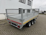 Minituur van Eduard kipper 3-asser 406x200 3500 kg