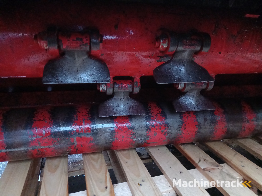 Maschio klepelmaaier Tigre 250 met hydraulisch verstek