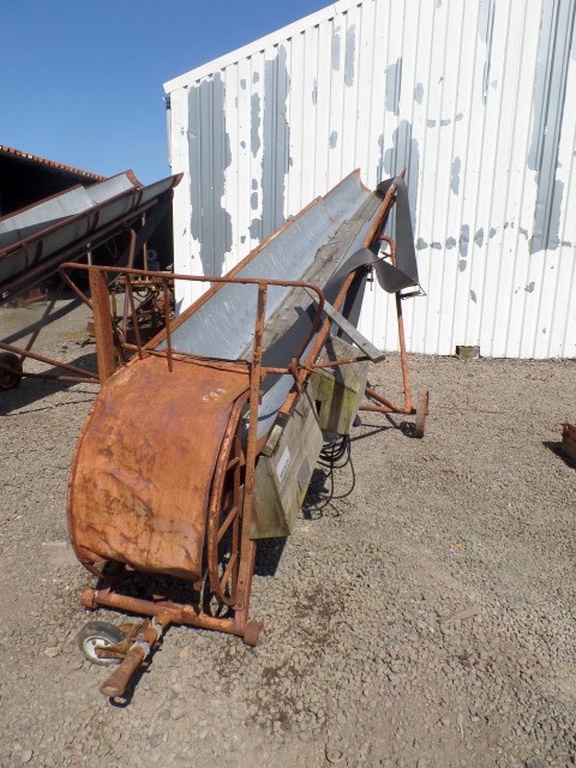 Transporteur Miedema ATR60