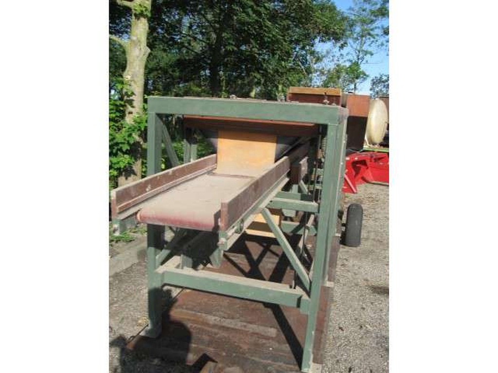 DEMCO sorteermachine 4 uitlopen