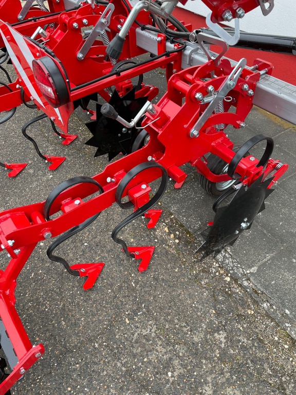 Kramer MINOS SCHOFFEL  hydraulisch opklapbaar optioneel met zaaimachine