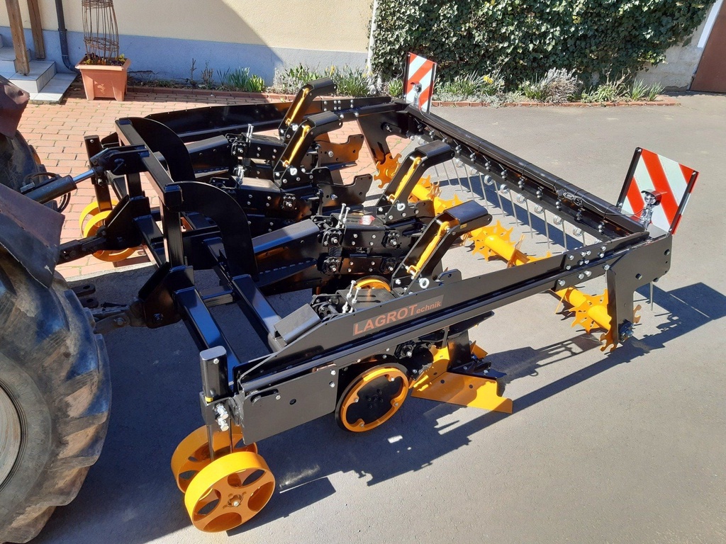 LAGROT schaaf machine