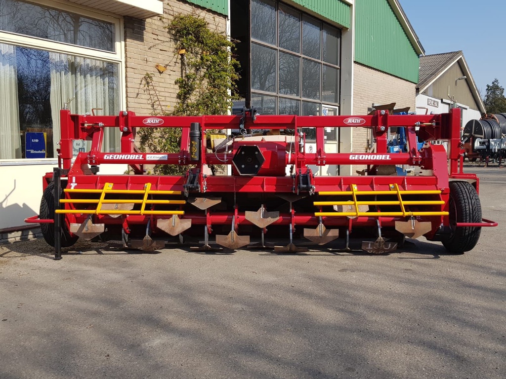 Grond bewerken / zaaien GEOHOBEL ondiep grond bewerken