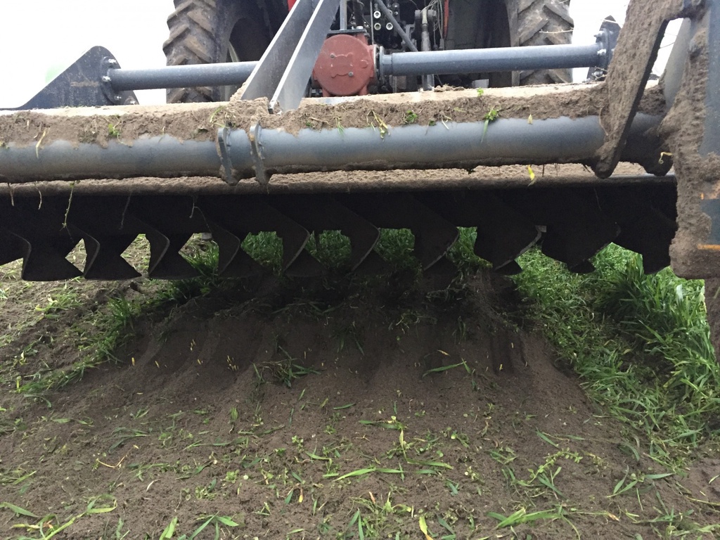 JBM mulch mechanische onkruid verschillende breedtes beschikbaar