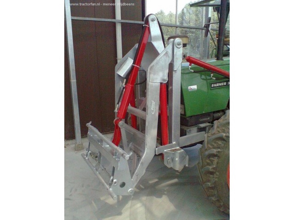 Fliegl voorlader voor in de 3 punt front en achter