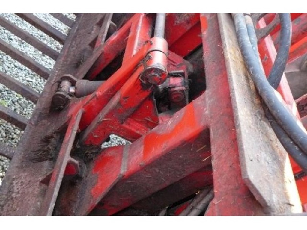 Redrock kuilhapper Alligator met hefmast