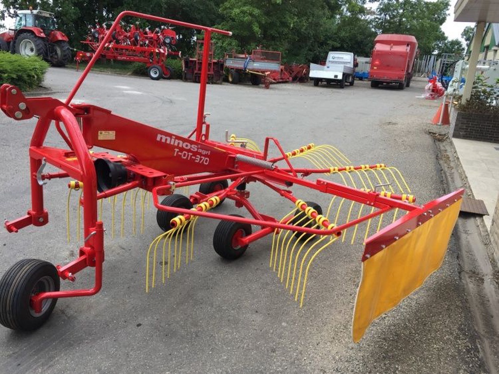 Diversen Nieuw Minos hark enkele en gedragen dubbele hark voor budget prijs 3.7 4.2 4.8 en 6.55 meter werkbreedte