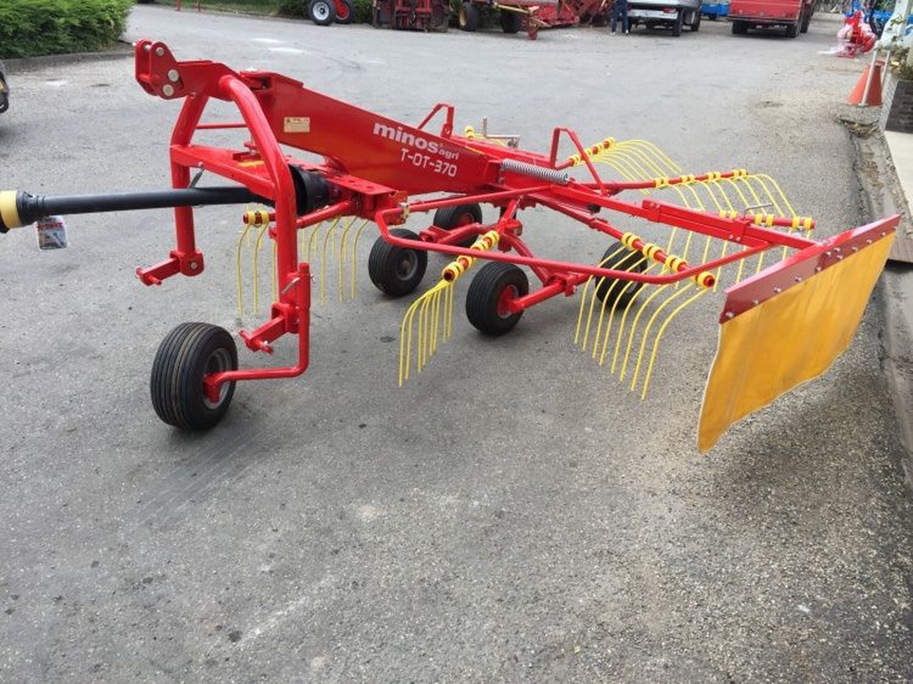 Diversen Nieuw Minos hark enkele en gedragen dubbele hark voor budget prijs 3.7 4.2 4.8 en 6.55 meter werkbreedte