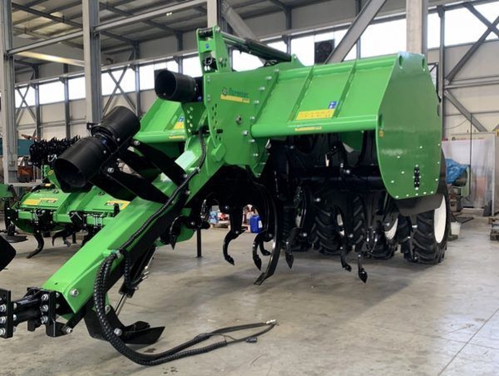 Diversen Farmtec roterende spitmachines nieuw en gebruikt