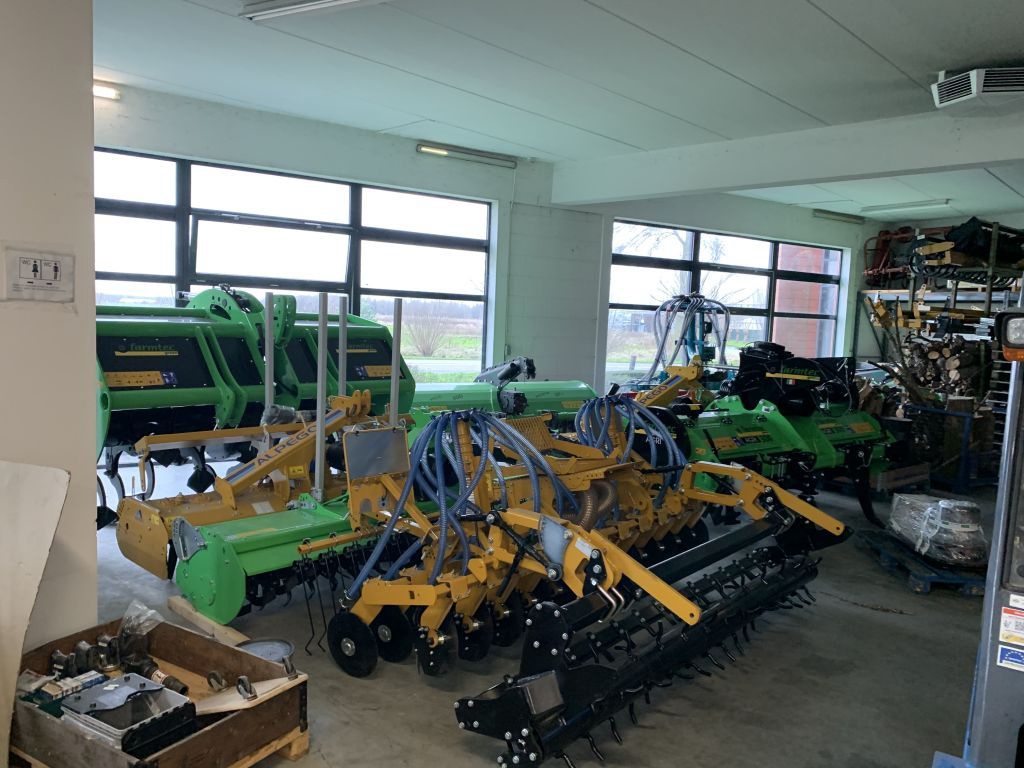 Diversen Farmtec roterende spitmachines nieuw en gebruikt