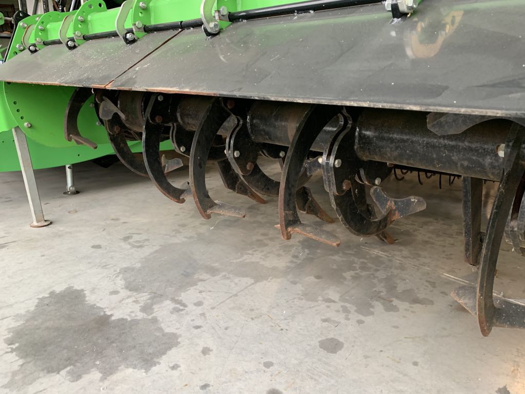 Diversen Farmtec roterende spitmachines nieuw en gebruikt