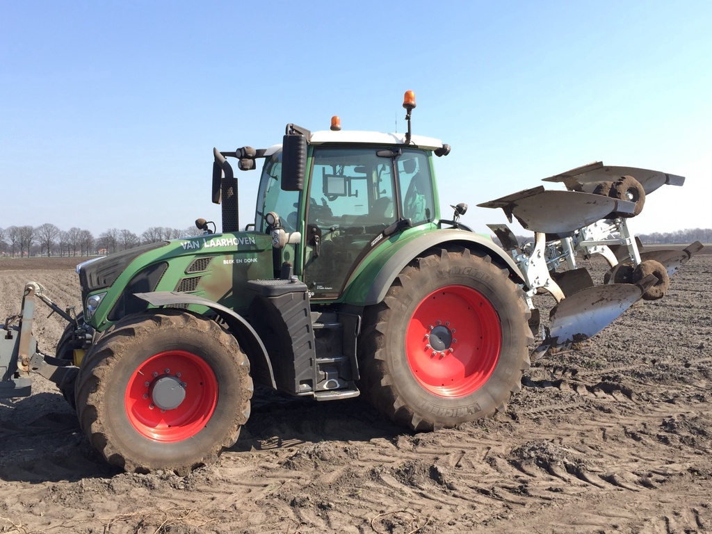 Kramer ERMO ploeg 2 fase tiger panter diepploeg