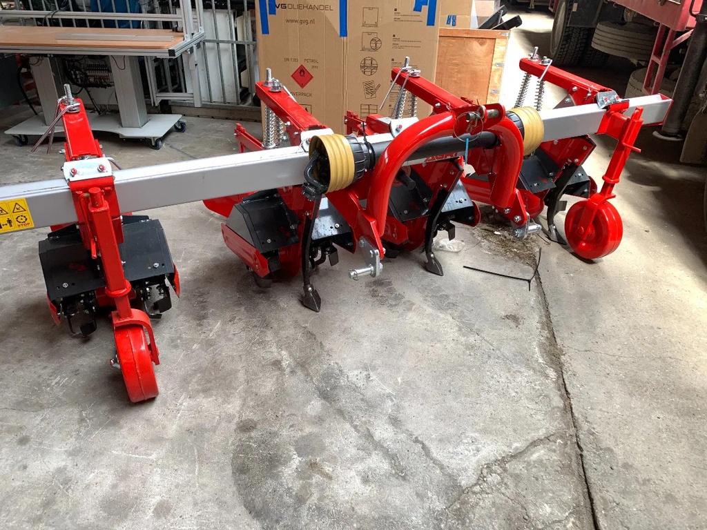 Minos KRAMER MINOS AGRI 4 rij rijenfrees met aanaarders