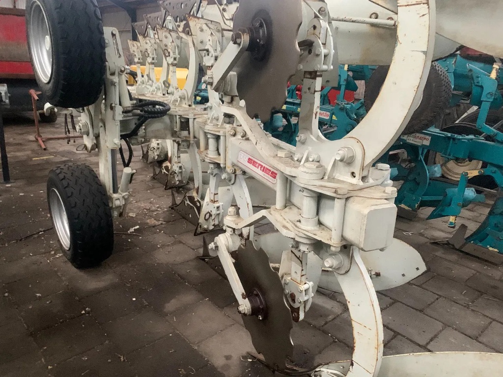 Kramer ERMO 5 schaar ploeg voor zware grond - 15 cm balk