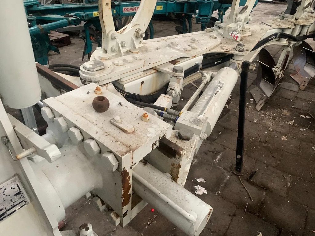 Kramer ERMO 5 schaar ploeg voor zware grond - 15 cm balk