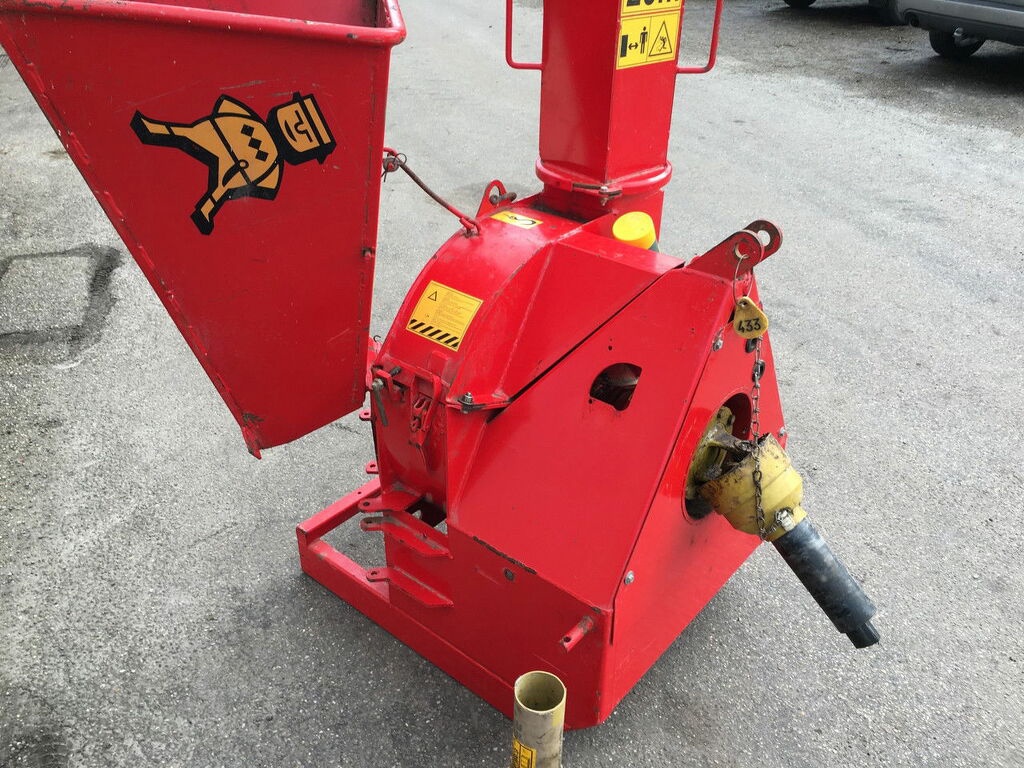 Junkkari HJ5 M takkenversnipperaar