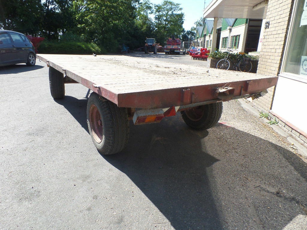 Landbouwwagen 4x2 meter