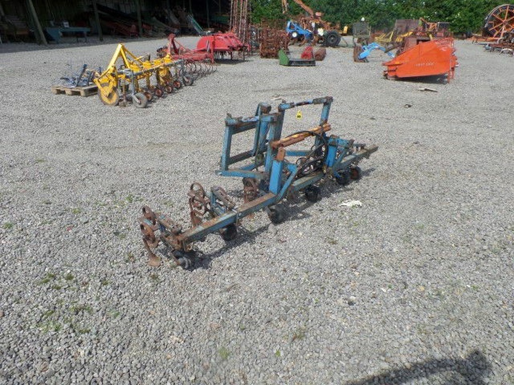 Schoffelmachine frontaanbouw