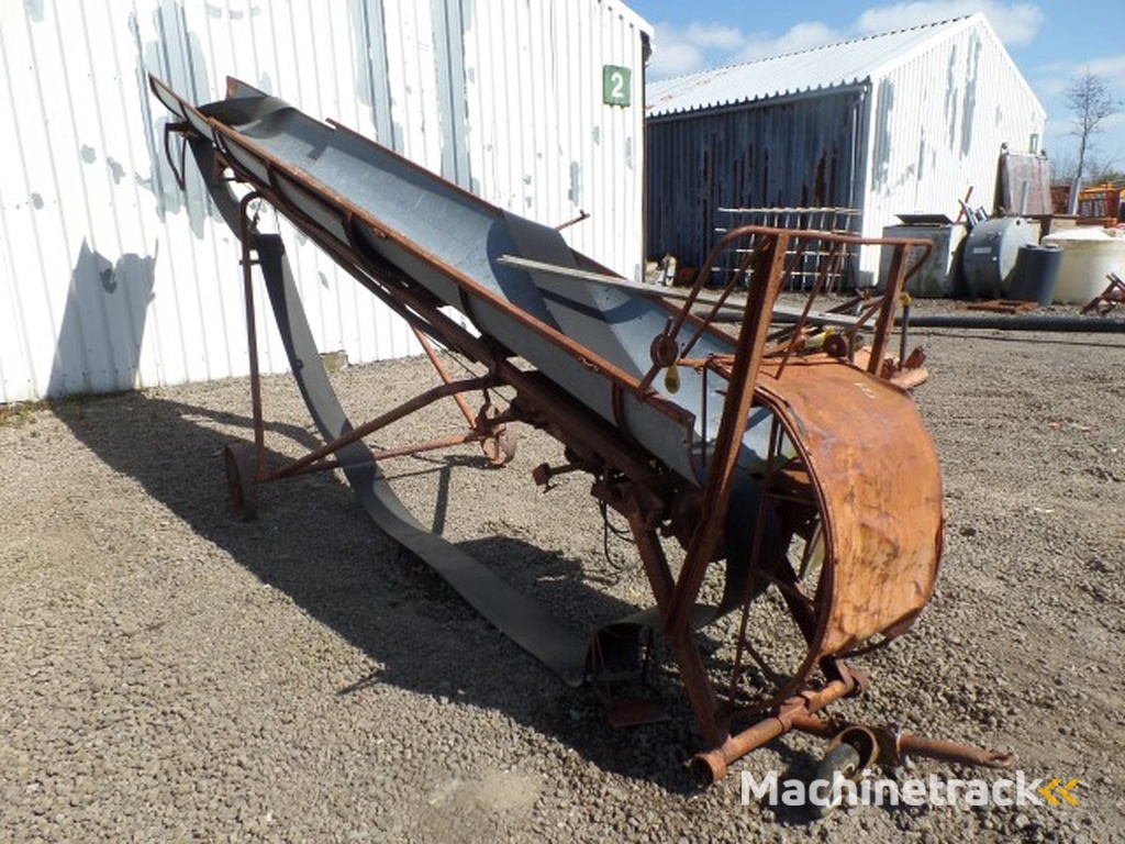 Transporteur Miedema ATR60