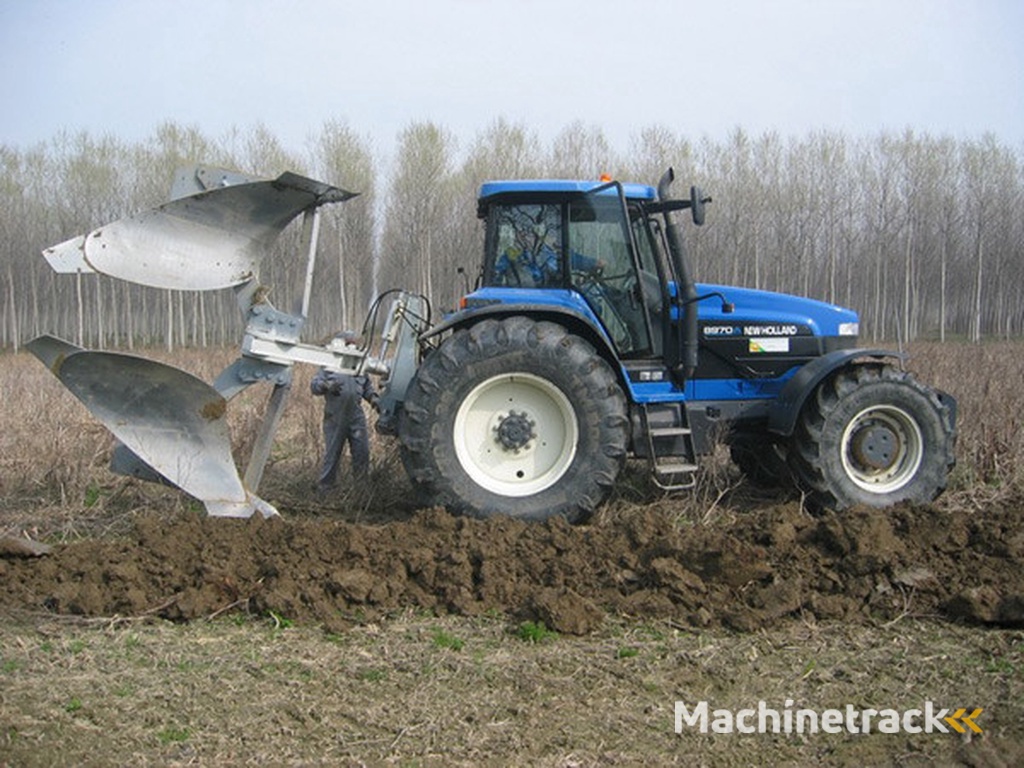 Kramer ERMO Diepploeg kramer ermo 1 schaar of meer demo beschikbaar diepploeg onland en in de veur