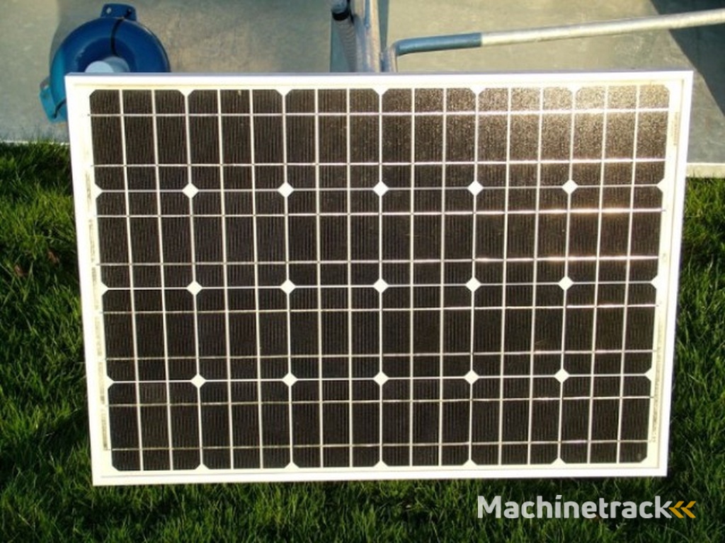 Waterbakken op zonne energie van 200 tot en met 90