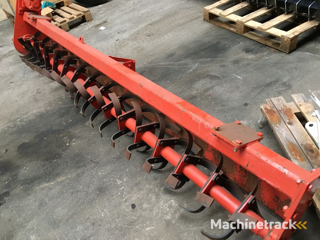 Diversen FARMAX frees hydraulisch aangedreven