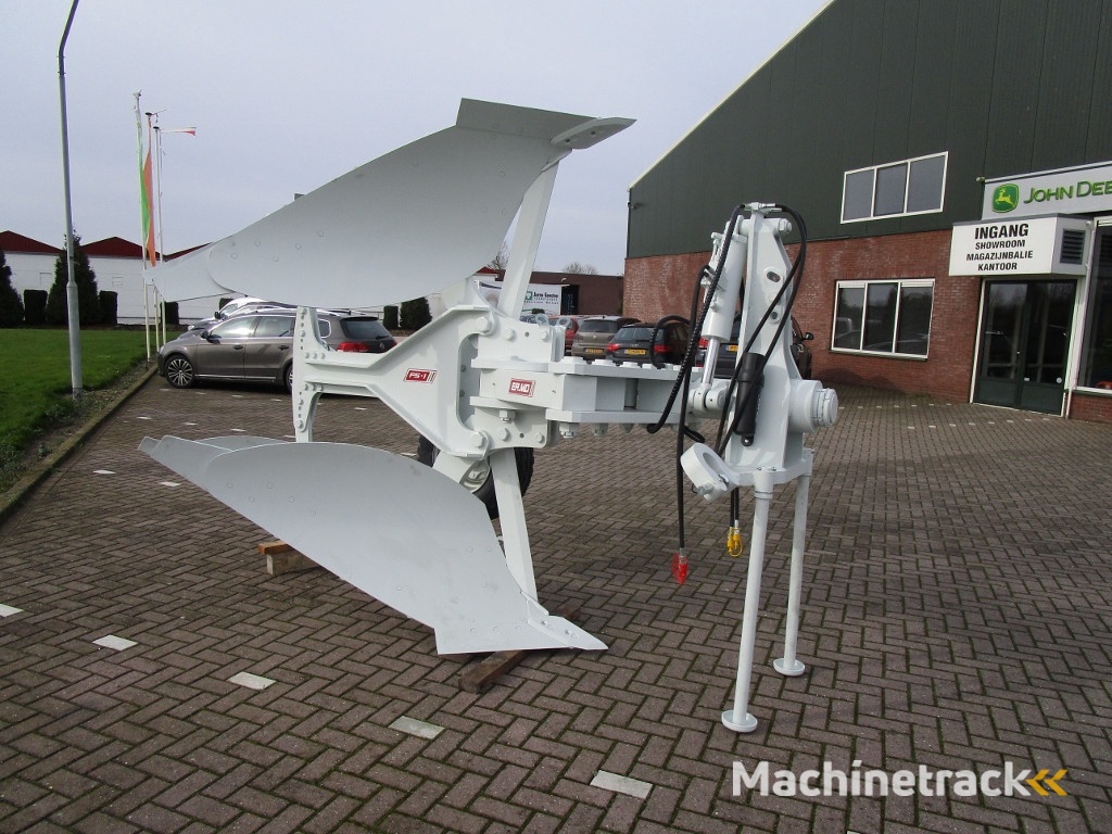Kramer ERMO Diepploeg kramer ermo 1 schaar of meer demo beschikbaar diepploeg onland en in de veur