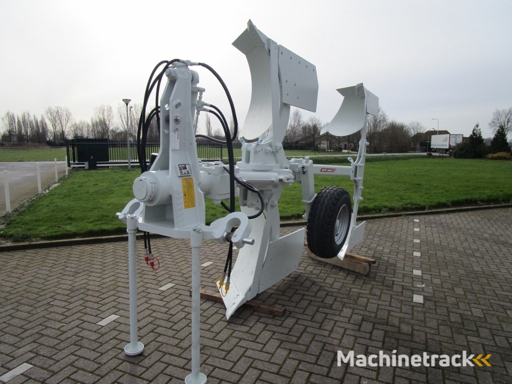 Kramer ERMO Diepploeg kramer ermo 1 schaar of meer demo beschikbaar diepploeg onland en in de veur