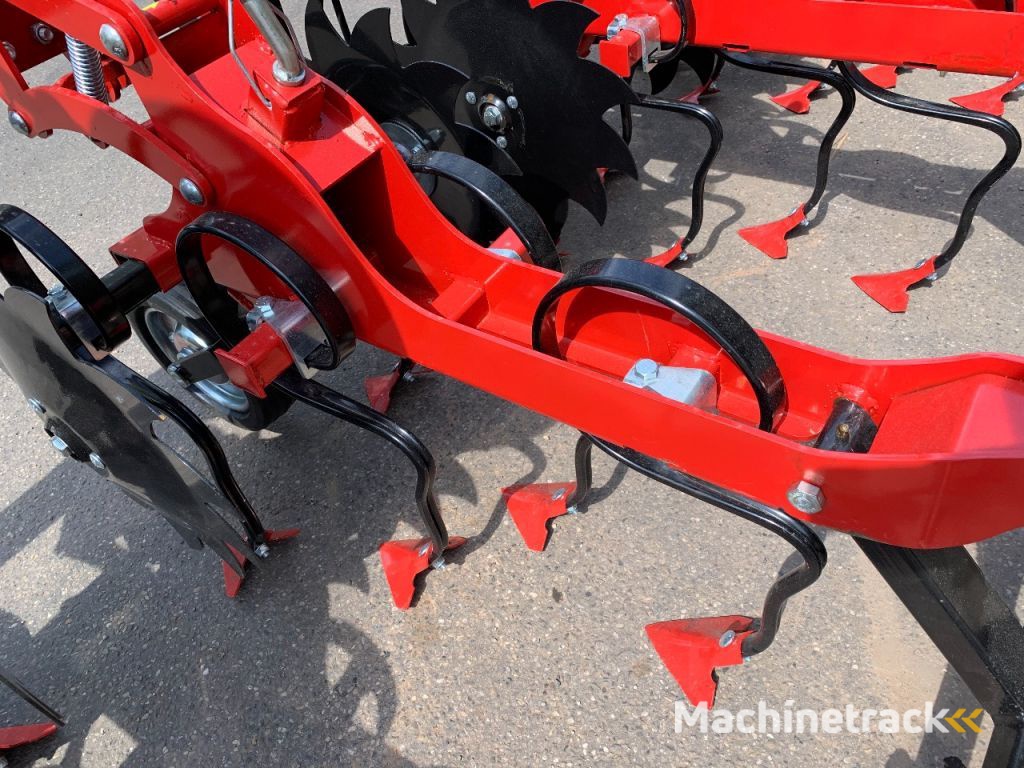 KRAMER MINOS rijen schoffel 4.5 meter hydraulisch opklapbaar