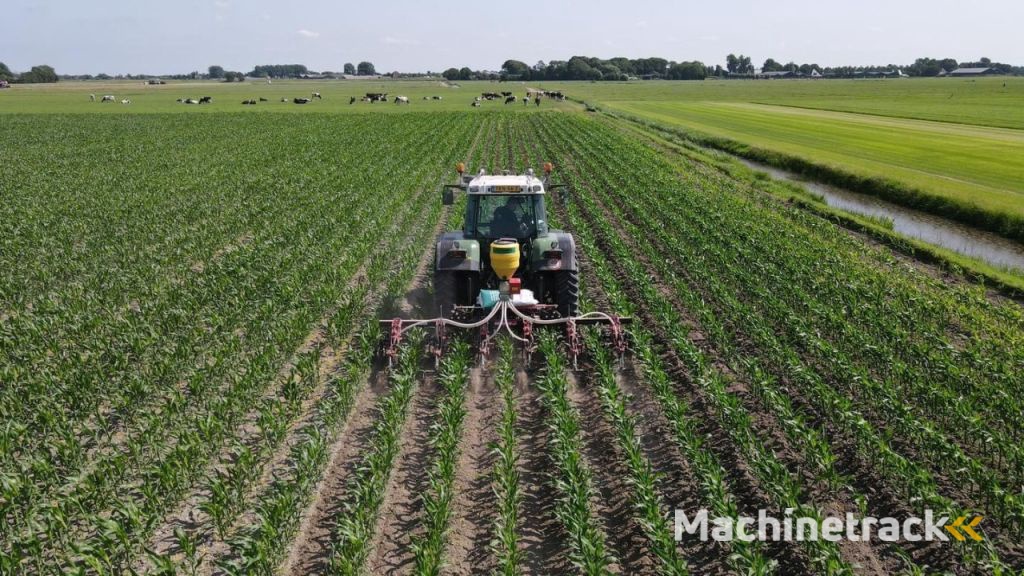 KRAMER MINOS rijen schoffel 4.5 meter hydraulisch opklapbaar