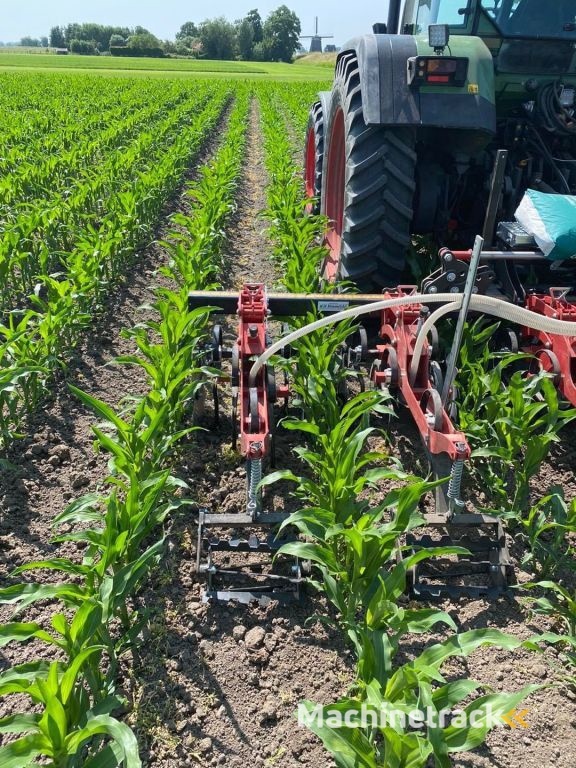 KRAMER MINOS rijen schoffel 4.5 meter hydraulisch opklapbaar