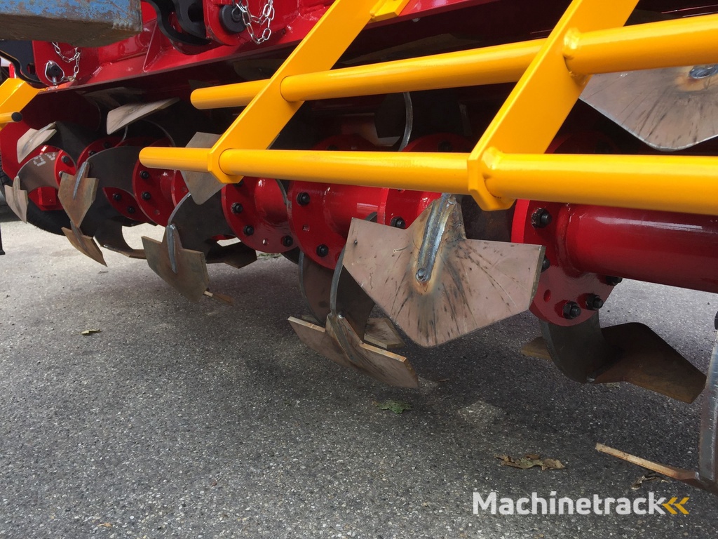 Grond bewerken / zaaien GEOHOBEL ondiep grond bewerken