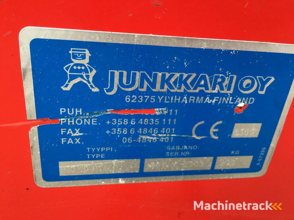 Junkkari HJ5 M takkenversnipperaar