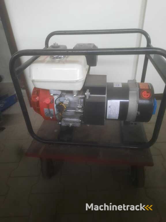 EUROPOWER met HONDA motor