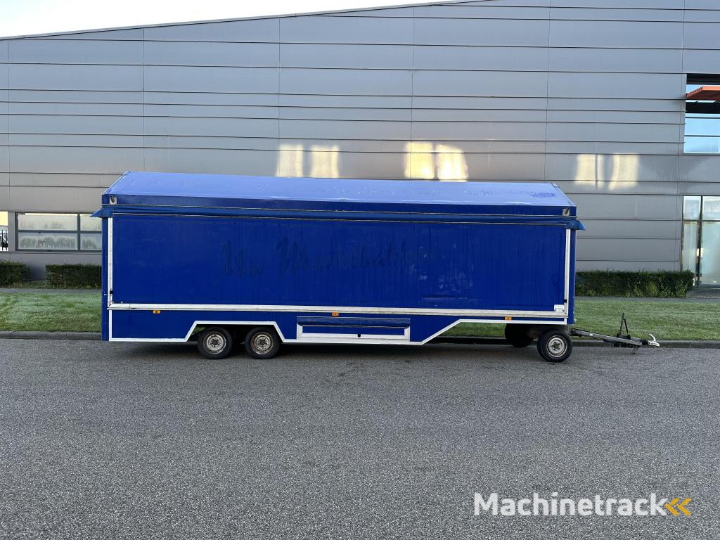 Innovan Trailers