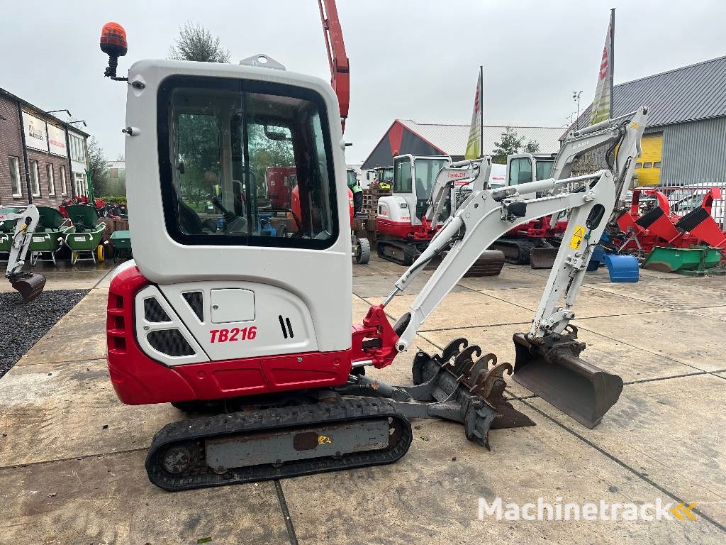 Takeuchi TB 216