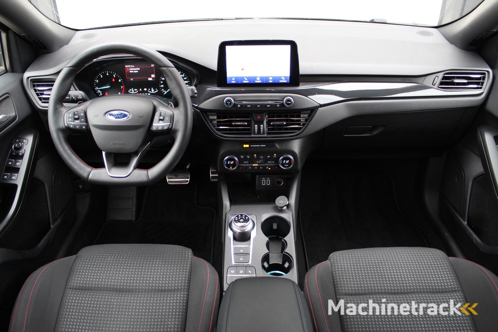 Ford Focus Wagon 1.0 EcoBoost ST Line X Business | automaat | LED | Winterpakket