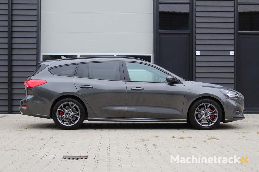 Ford Focus Wagon 1.0 EcoBoost ST Line X Business | automaat | LED | Winterpakket