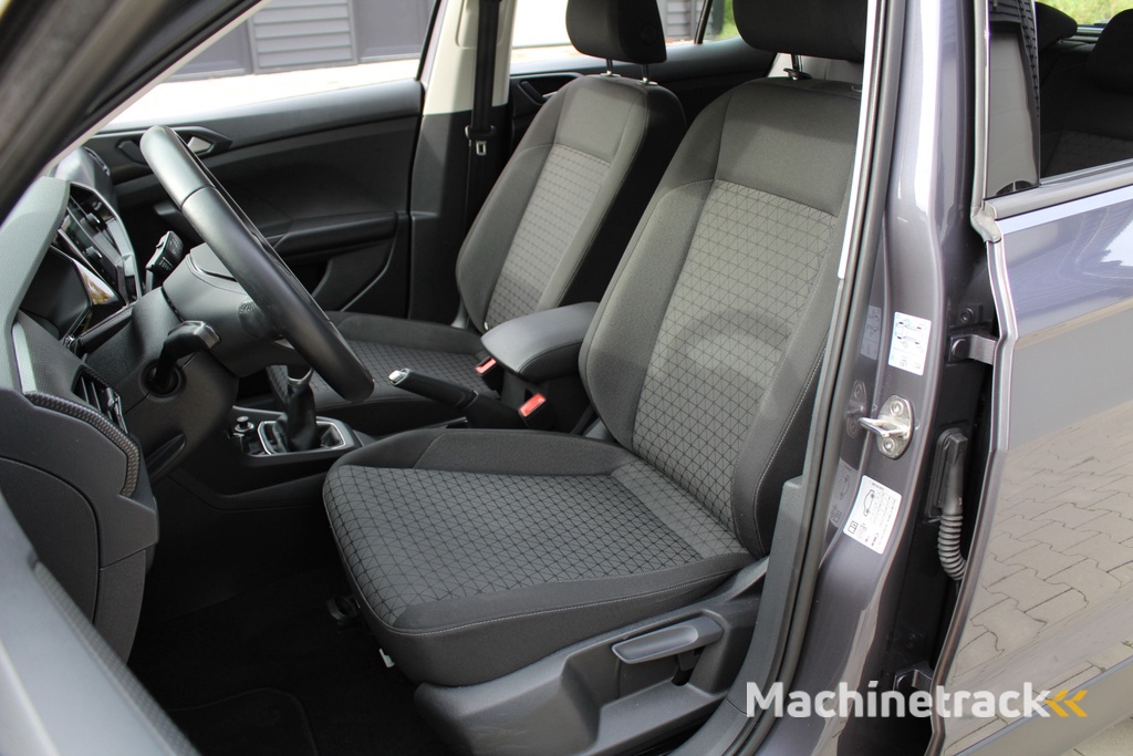 Volkswagen T-Cross 1.0 TSI Life | Dealer onderhouden | Apple carplay / Android auto