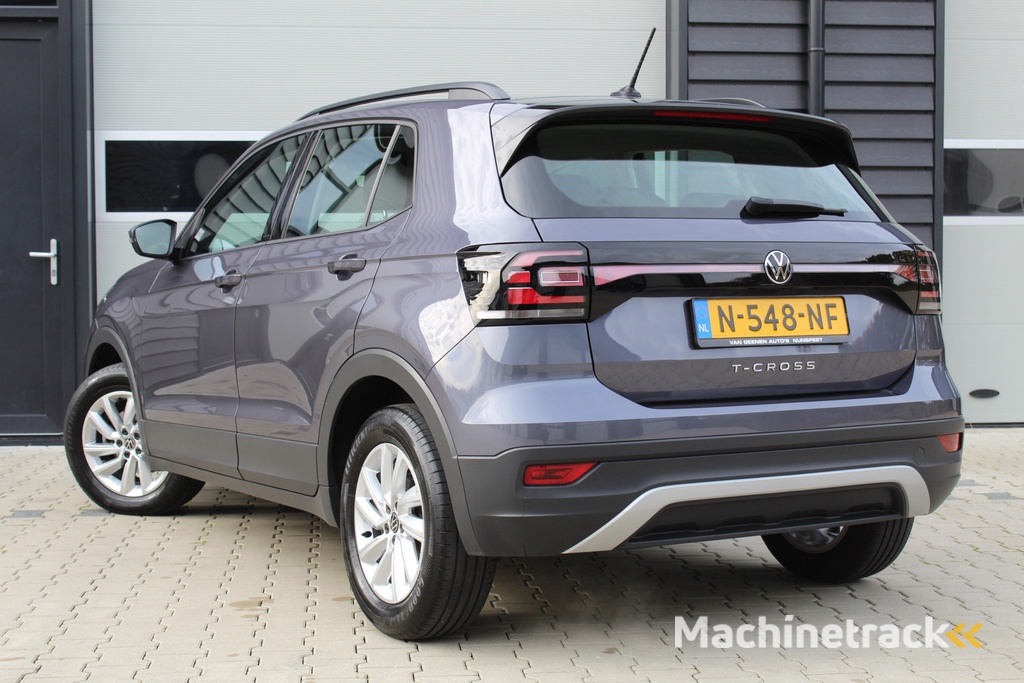 Volkswagen T-Cross 1.0 TSI Life | Dealer onderhouden | Apple carplay / Android auto