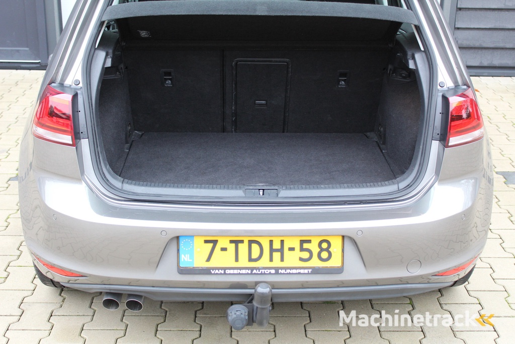 Volkswagen Golf 1.4 TSI ACT Highline | Automaat | Trekhaak | Alcantara