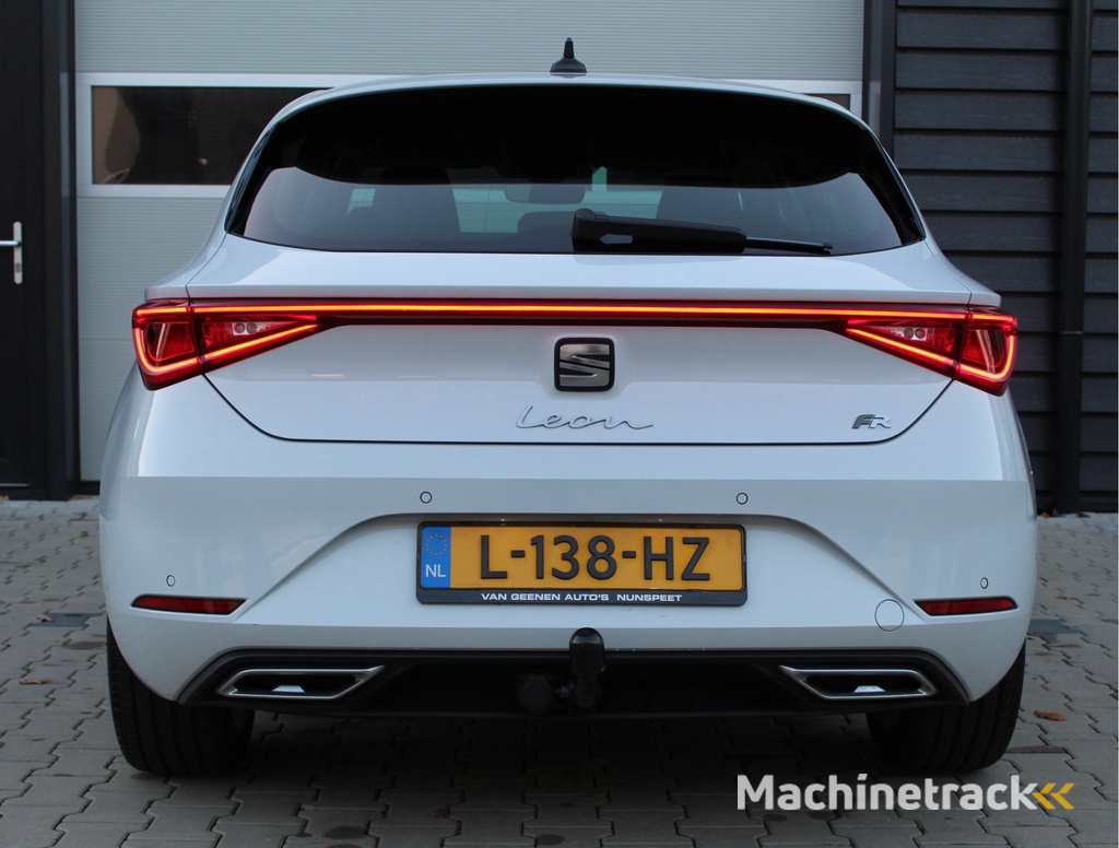 SEAT Leon 1.5 eTSI 150Pk DSG-automaat | FR Business Intense | Rijklaar