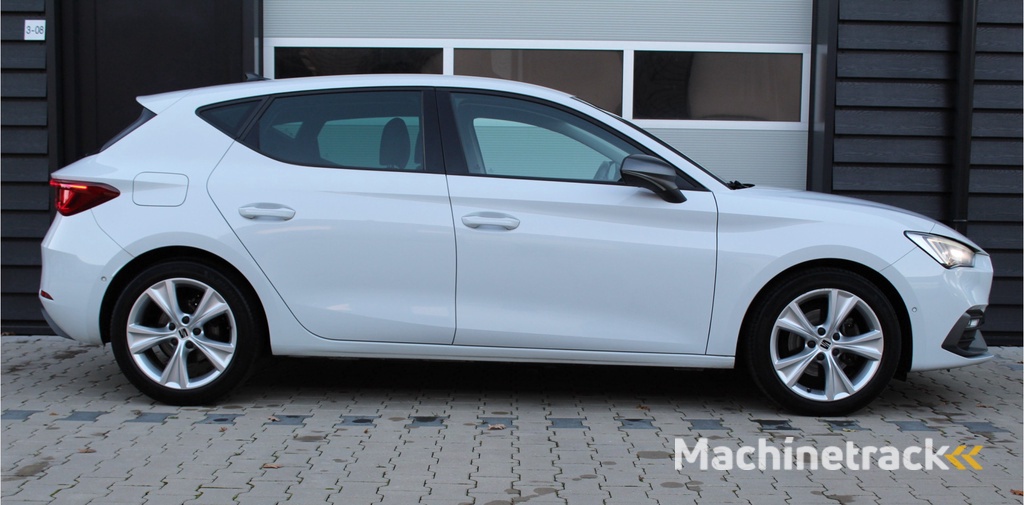 SEAT Leon 1.5 eTSI 150Pk DSG-automaat | FR Business Intense | Rijklaar