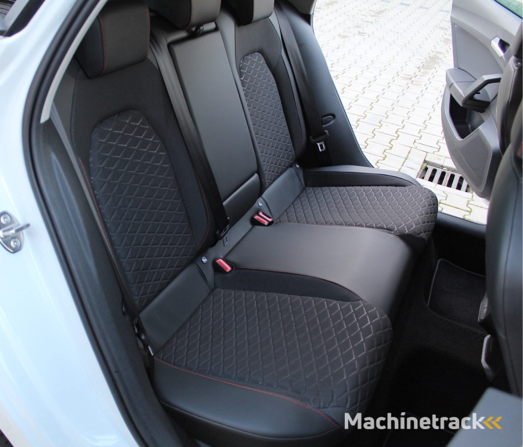 SEAT Leon 1.5 eTSI 150Pk DSG-automaat | FR Business Intense | Rijklaar