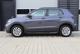 Minituur van Volkswagen T-Cross 1.0 TSI Life | Dealer onderhouden | Apple carplay / Android auto