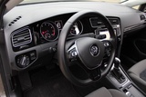 Minituur van Volkswagen Golf 1.4 TSI ACT Highline | Automaat | Trekhaak | Alcantara
