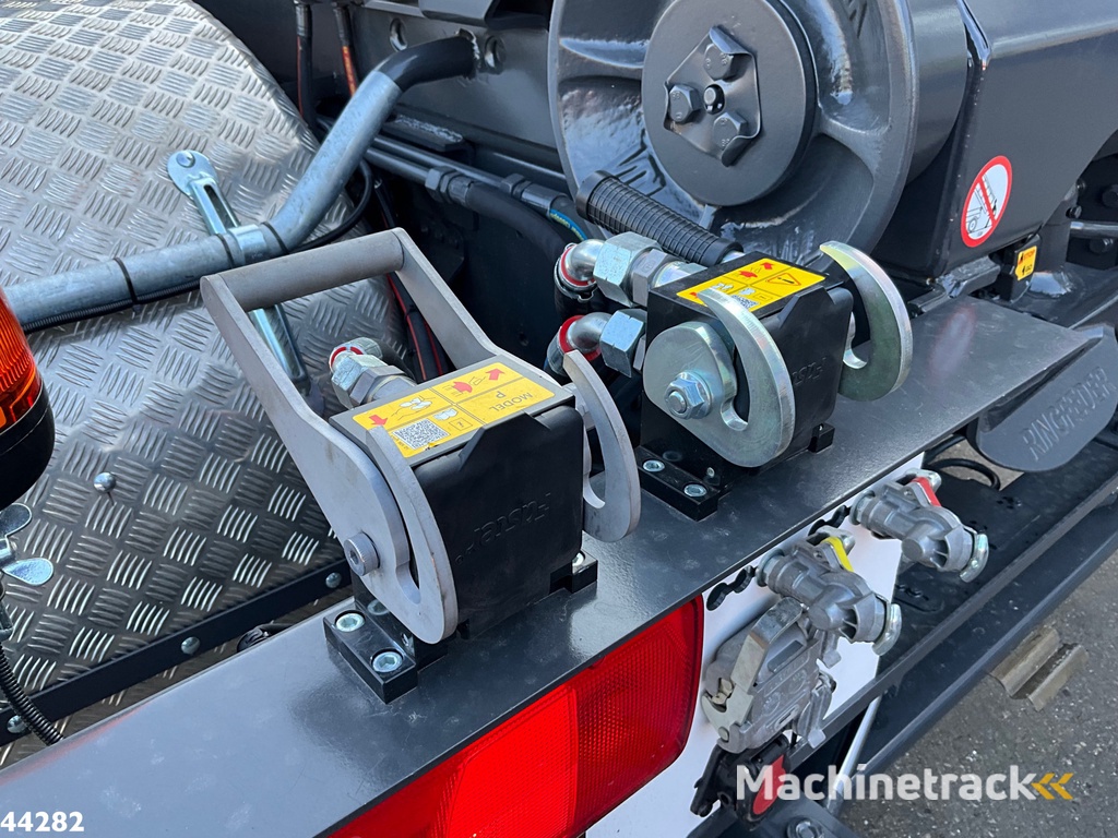 DAF FAN XD 450 Euro 6 HMF 23 Tonmeter laadkraan