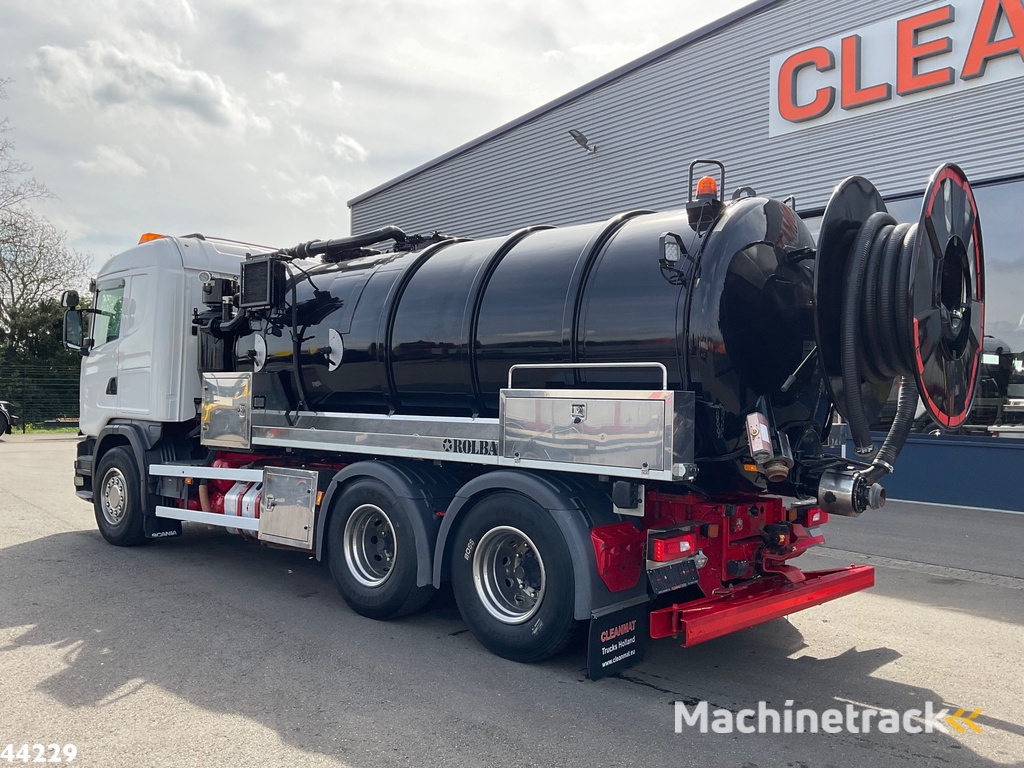 Scania G 440 6x4 Saugwagen